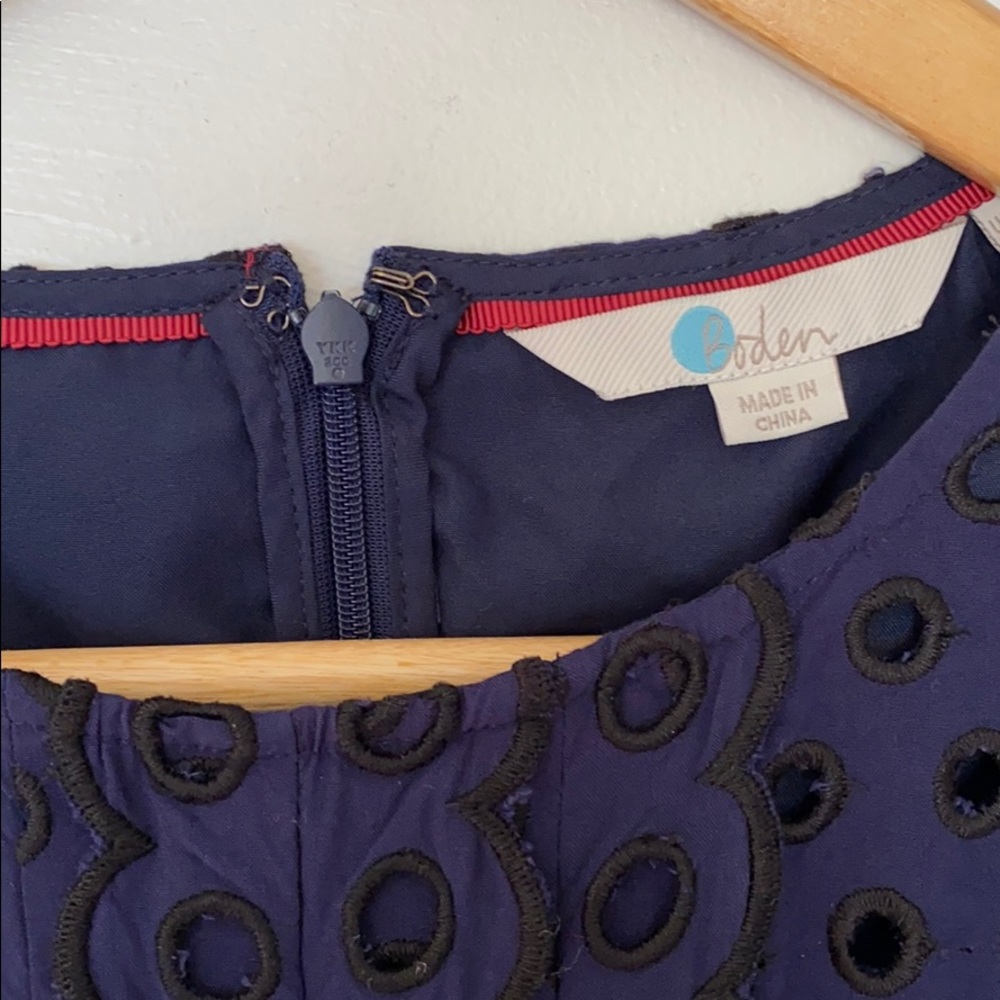 2/$35 Boden eyelet dress 4L - Picture 5 of 7
